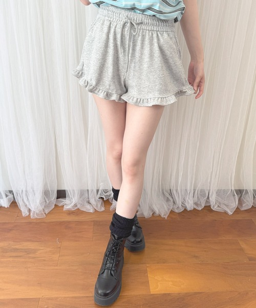 frunco（フランコ）の「フリルスエットショートパンツ（その他パンツ・レディース・ブラック/グレー/ホワイト・MEDIUM）」の6枚目の写真