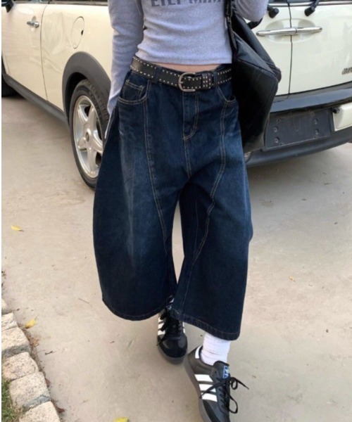 almo（アルモ）の「【LAMPOON】ヒップ刺繍ワイドデニムショートパンツ（デニムパンツ・レディース・ブルー・SMALL/MEDIUM/LARGE）」の3枚目の写真