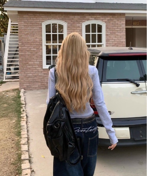 almo（アルモ）の「【LAMPOON】ヒップ刺繍ワイドデニムショートパンツ（デニムパンツ・レディース・ブルー・SMALL/MEDIUM/LARGE）」の8枚目の写真