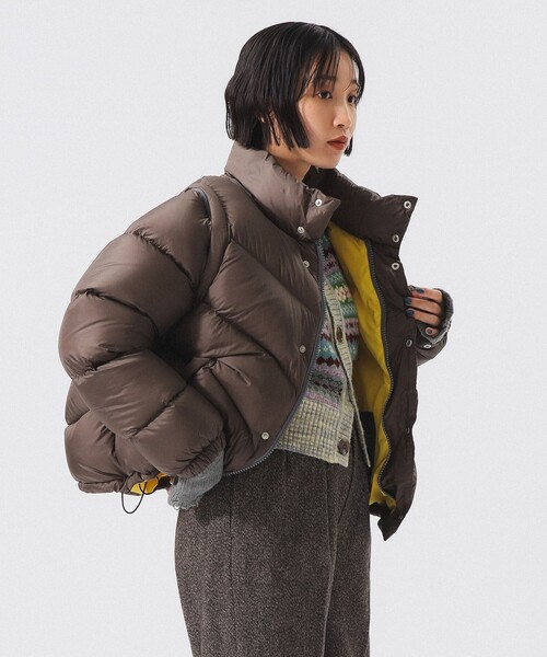 SIERRA DESIGNS（シェラデザイン）の「【ビームスの百名品】 【別注】SIERRA DESIGNS / 2WAY ショート ダウン 25FW（ダウンジャケット/コート・レディース・ブラウン/ライトブルー・ONE SIZE）」の22枚目の写真