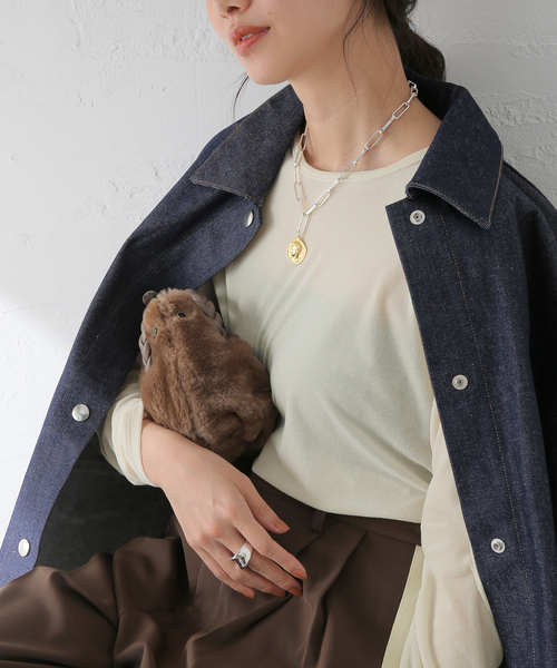 journal standard L'essage（ジャーナルスタンダードレサージュ）の「《追加》【金子綾さん着用】ベロアロングスリーブプルオーバー（Tシャツ/カットソー・レディース・ネイビー/アイボリー/ブラウン系その他・FREE）」の14枚目の写真