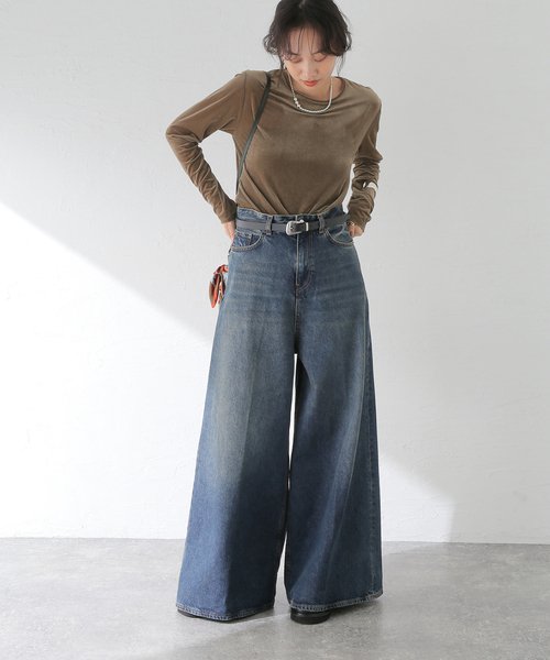 journal standard L'essage（ジャーナルスタンダードレサージュ）の「《追加》【金子綾さん着用】ベロアロングスリーブプルオーバー（Tシャツ/カットソー・レディース・ネイビー/アイボリー/ブラウン系その他・FREE）」の4枚目の写真