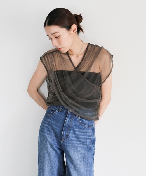 select MOCA（セレクトモカ）の「クロスギャザーシアーベスト（ベスト・レディース・チャコールグレー/ブラウン/オフホワイト・FREE）」の7枚目の写真