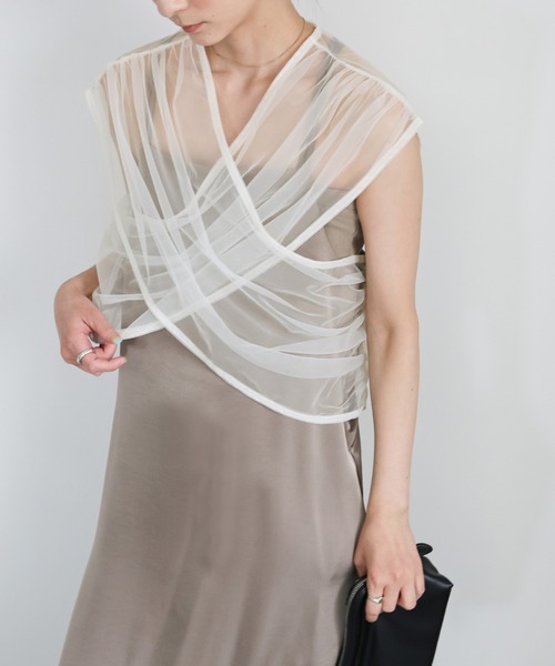 select MOCA（セレクトモカ）の「クロスギャザーシアーベスト（ベスト・レディース・チャコールグレー/ブラウン/オフホワイト・FREE）」の20枚目の写真