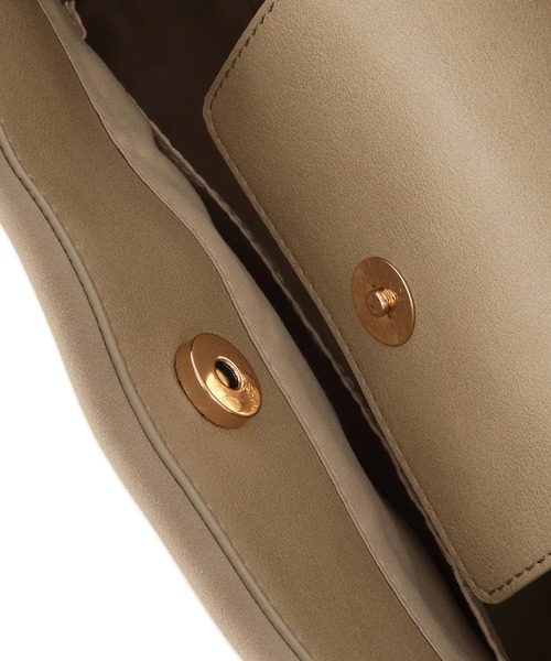 ROPE' PICNIC（ロペピクニック）の「ベルトデザインクラシックトートバッグ（トートバッグ・レディース・ブラック/ベージュ系その他/キャメル・FREE）」の9枚目の写真