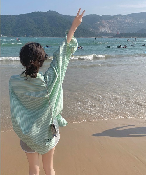 REBALANCE（リバランス）の「オーバーサイズシャツ（シャツ/ブラウス・レディース・A/B・MEDIUM）」の13枚目の写真