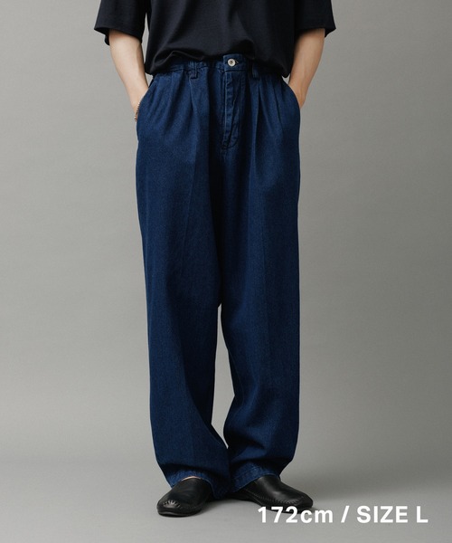 ADAM ET ROPE'（アダムエロペ）の「ワイド イージー デニムパンツ / ADAM ET ROPE' JEANS -GRID-（デニムパンツ・メンズ・ブラック系その他/ネイビー・M/L）」の16枚目の写真