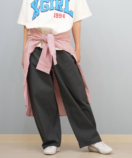 RIKKA FEMME(リッカファーム)の「ワイドエッグチノパンツ(チノパンツ・レディース・チャコールグレー/ネイビー・マルチサイズ)」の4枚目の写真