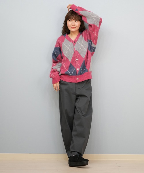 RIKKA FEMME(リッカファーム)の「ワイドエッグチノパンツ(チノパンツ・レディース・チャコールグレー/ネイビー・マルチサイズ)」の12枚目の写真