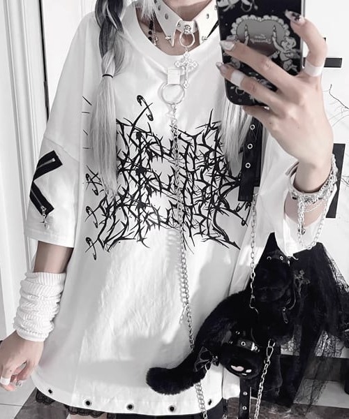 tシャツ A'GEM/9 × .kom「TricuspidC/トライカスピッドシー」グラフィックチェーン付きビッグTシャツ レディース メンズ A'GEM/9 × .kom『TricuspidC/トライカスピッドシー
