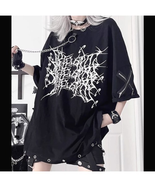 NOVESSEL（ノベセル）の「A'GEM/9 × .kom『TricuspidC/トライカスピッドシー』グラフィックチェーン付きビッグTシャツ（Tシャツ/カットソー・レディース・ブラック/ホワイト・SMALL）」の10枚目の写真