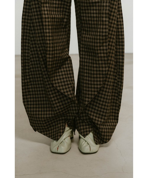 Knuth Marf（クヌースマーフ）の「Knuth Marf slit deformed pants(unisex)（その他パンツ・レディース・ブラック/その他/ブラウン・SMALL/X-SMALL/MEDIUM）」の18枚目の写真