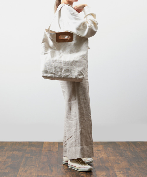 SLOW(スロウ)の「SLOW スロウ / truck - 2way tote bag L - ヌバックレザー×コットンリネンキャンバス2WAYトートバッグ ショルダーバッグ / 300S121J(トートバッグ・メンズ・アイボリー/ブラック・FREE)」の3枚目の写真