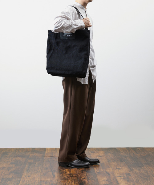 SLOW(スロウ)の「SLOW スロウ / truck - 2way tote bag L - ヌバックレザー×コットンリネンキャンバス2WAYトートバッグ ショルダーバッグ / 300S121J(トートバッグ・メンズ・アイボリー/ブラック・FREE)」の7枚目の写真