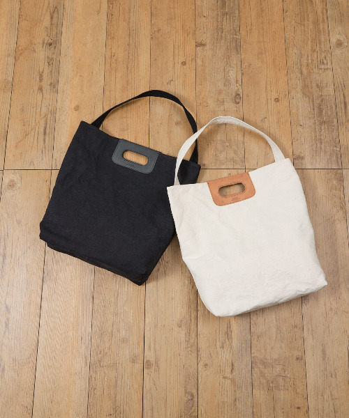 SLOW(スロウ)の「SLOW スロウ / truck - 2way tote bag L - ヌバックレザー×コットンリネンキャンバス2WAYトートバッグ ショルダーバッグ / 300S121J(トートバッグ・メンズ・アイボリー/ブラック・FREE)」の9枚目の写真