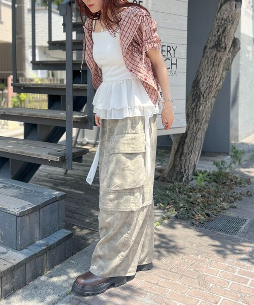 w closet（ダブルクローゼット）の「【25AW】イレヘムキャミ（キャミソール・レディース・ベージュ/ブラック/オフホワイト・FREE）」の14枚目の写真