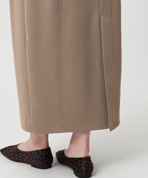 BEAUTY&YOUTH UNITED ARROWS（ビューティーアンドユースユナイテッドアローズ）の「【WEB限定 Wardrobe DAILY MINIMAL】ダブルクロス カーブスカート ウォッシャブル（スカート・レディース・ブラック/ブラウン・S/XS/M）」の17枚目の写真