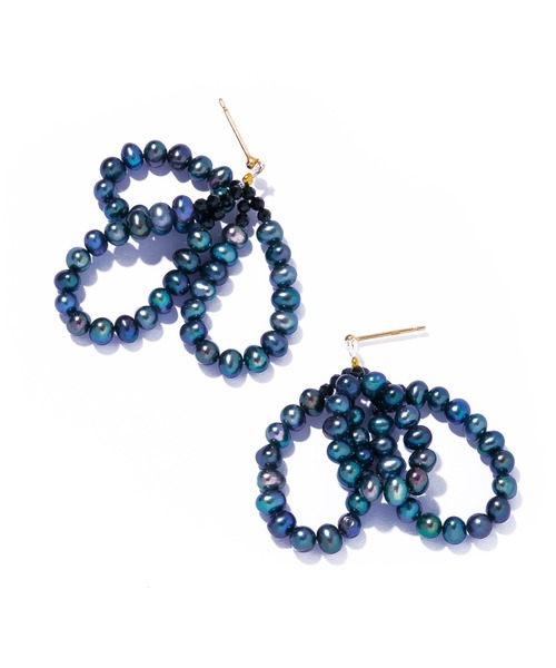 les bonbon(ルボンボン)の「【les bonbon】conation pearl pierce NV/コネーション パール ピアス(ピアス(両耳用)・レディース・ネイビー・FREE)」の4枚目の写真