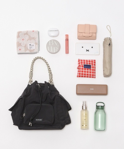 BAYFLOW（ベイフロー）の「コードHDマルチポケショルダー（ハンドバッグ・レディース・ブラック/ライトベージュ/カーキ・FREE）」の4枚目の写真