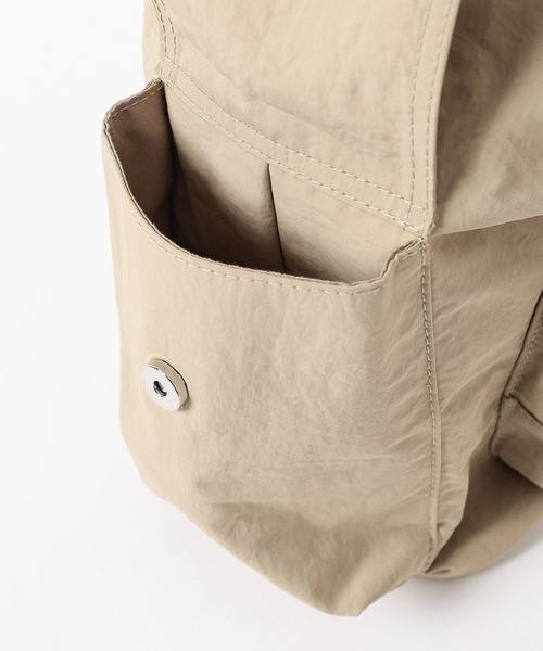 BAYFLOW（ベイフロー）の「コードHDマルチポケショルダー（ハンドバッグ・レディース・ブラック/ライトベージュ/カーキ・FREE）」の11枚目の写真