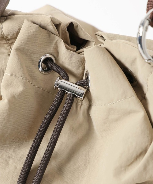 BAYFLOW（ベイフロー）の「コードHDマルチポケショルダー（ハンドバッグ・レディース・ブラック/ライトベージュ/カーキ・FREE）」の14枚目の写真