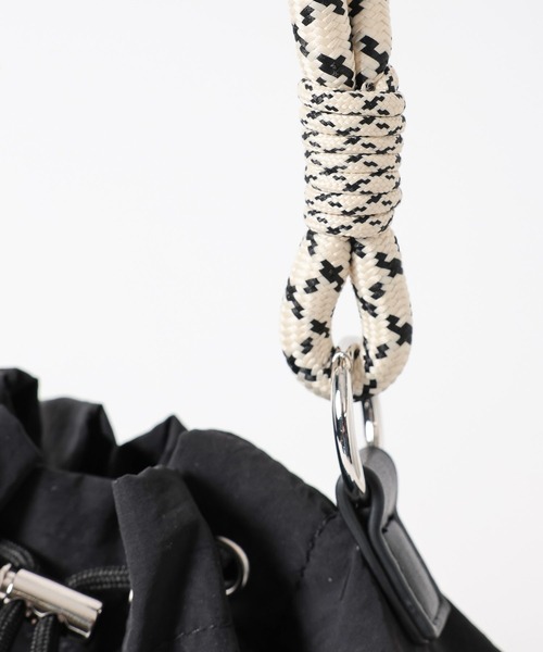 BAYFLOW（ベイフロー）の「コードHDマルチポケショルダー（ハンドバッグ・レディース・ブラック/ライトベージュ/カーキ・FREE）」の20枚目の写真