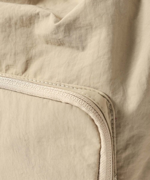 BAYFLOW（ベイフロー）の「コードHDマルチポケショルダー（ハンドバッグ・レディース・ブラック/ライトベージュ/カーキ・FREE）」の21枚目の写真