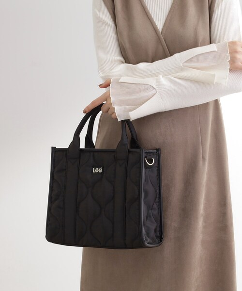 Lee(リー)の「【Lee別注】撥水キルトパイピング2WAYトート(トートバッグ・レディース・ブラック/ダークグレー/ベージュ系その他7・00)」の2枚目の写真
