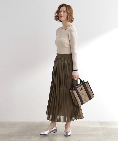 Lee(リー)の「【Lee別注】撥水キルトパイピング2WAYトート(トートバッグ・レディース・ブラック/ダークグレー/ベージュ系その他7・00)」の11枚目の写真