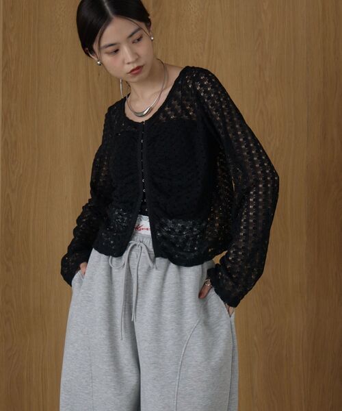 kivi（キヴィ）の「透かしカットカーデ（Tシャツ/カットソー・レディース・ダークブラウン/ベージュ/ブラック・FREE）」の2枚目の写真