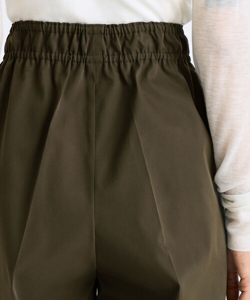 EDITION（エディション）の「ストレッチベンタイル ウエストギャザーパンツ（その他パンツ・レディース・カーキ/ブラック・36/34）」の7枚目の写真