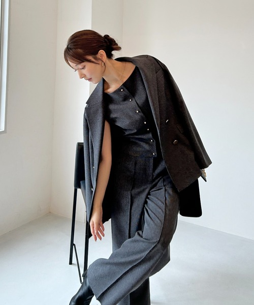 Sustainableメタルボタンテーラードジャケット（テーラードジャケット