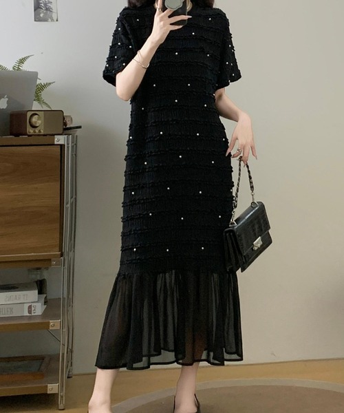 Aelina(エリナ)の「クルーネック半袖ワンピース(ワンピース・レディース・ブラック・L/XL/XXL)」の4枚目の写真