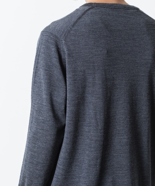 ATTACHMENT(アタッチメント)の「× JOHN SMEDLEY MERINO EXTRAFINE WELTED CREW NECK L/S(ニット/セーター・メンズ・ブラック/キャメル/ダークグレー/ネイビー・1/2/3/4)」の20枚目の写真