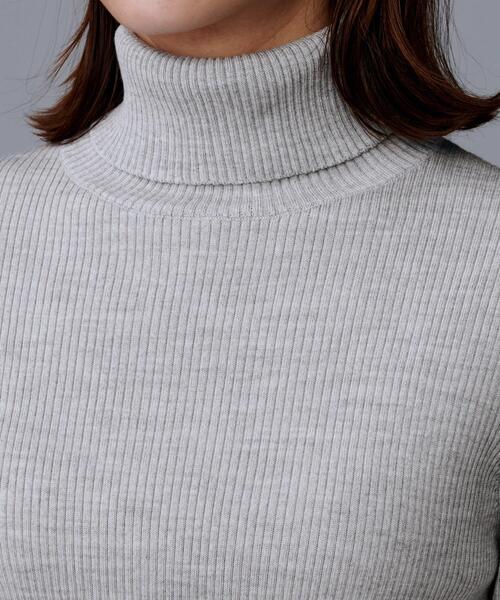 【現行】ドゥーズィエムクラス リブタートル ニット 洗濯可 ウール100 白 UNTITLED（アンタイトル） ニット セーター 「洗える/アンサンブル可能