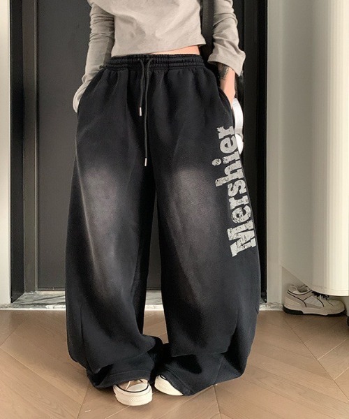 almo(アルモ)の「【LAMPOON】ビンテージ加工ワイドスエットパンツ(スウェットパンツ・レディース・パープル/ブラック・SMALL/MEDIUM/LARGE)」の1枚目の写真