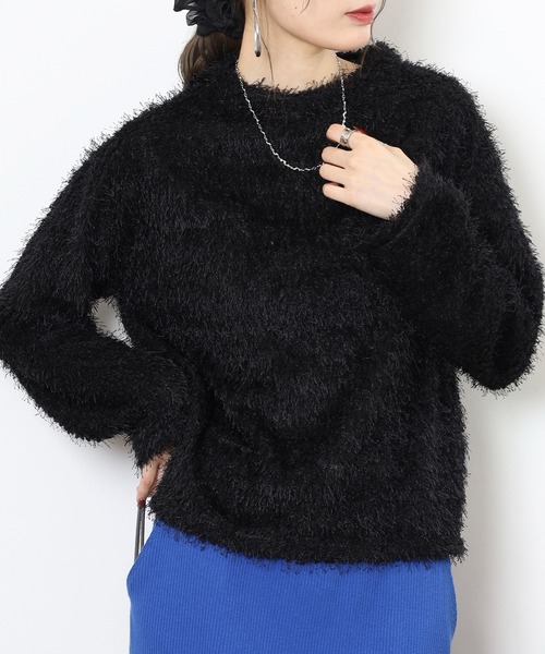 EGLANTINE(エグランティーヌ)の「EGLANTINE シャギーカットソートップス(Tシャツ/カットソー・レディース・ベージュ/エメラルド/ブラック/シルバーグレー・38)」の2枚目の写真