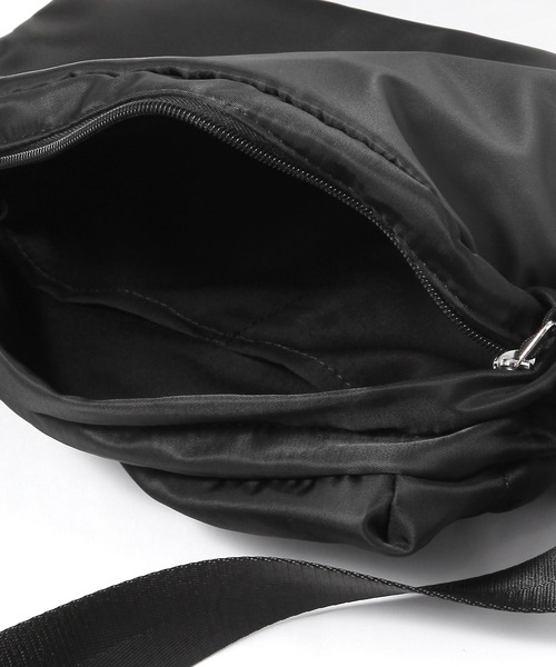 GEORGE'S(ジョージズ)の「MESSENGER BAG(メッセンジャーバッグ・レディース・ブラック/カーキ・FREE)」の9枚目の写真