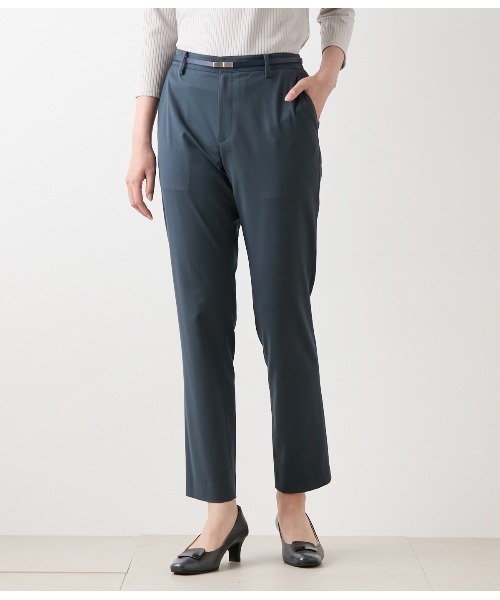 NEWYORKER(ニューヨーカー)の「TRストレッチツイル テーパードパンツ(その他パンツ・レディース・ダークグレー/グリーン系その他3/キャメル・9号/11号)」の3枚目の写真