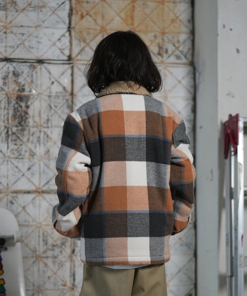 Quiksilver(クイックシルバー)の「QUIKSILVER/クイックシルバー アウター キッズ ボア ジャケット DNA SHERPA HARRINGTON YOUTH EQBJK03346(その他アウター・キッズ・オレンジ系/ブラック系・160cm/150cm/140cm)」の10枚目の写真