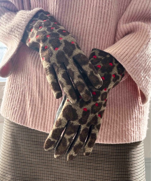 Casselini（キャセリーニ）の「Casselini(キャセリーニ)モチーフ刺繍手袋（手袋・レディース・ブラック/ベージュ/ブラウン/グレー・FREE）」の9枚目の写真