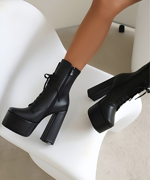 DURAS（デュラス）の「チャンキーヒールショートブーツ/レースアップブーツ（ブーツ・レディース・ブラック・LARGE/MEDIUM）」の3枚目の写真