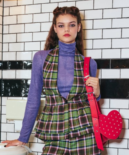 ANNA SUI NYC（アナ スイ エヌ ワイ シー）の「ピンストダイナーベスト（ベスト・レディース・ブラック/グリーン・FREE）」の7枚目の写真