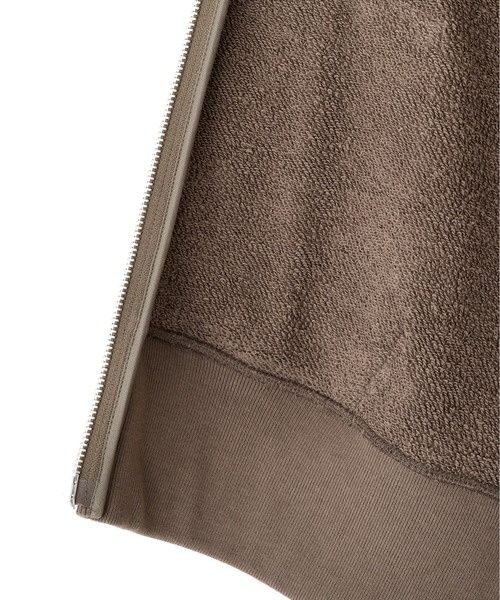 MHL.（エムエイチエル）の「LIGHT LOOPBACK COTTON（パーカー・レディース・ブラック/グレー・2）」の4枚目の写真