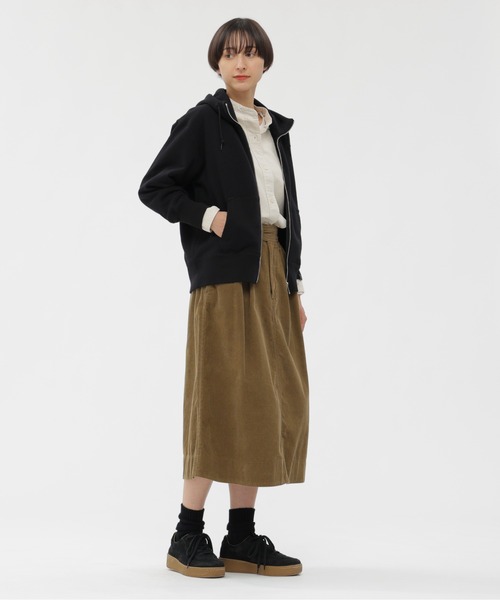 MHL.（エムエイチエル）の「LIGHT LOOPBACK COTTON（パーカー・レディース・ブラック/グレー・2）」の12枚目の写真