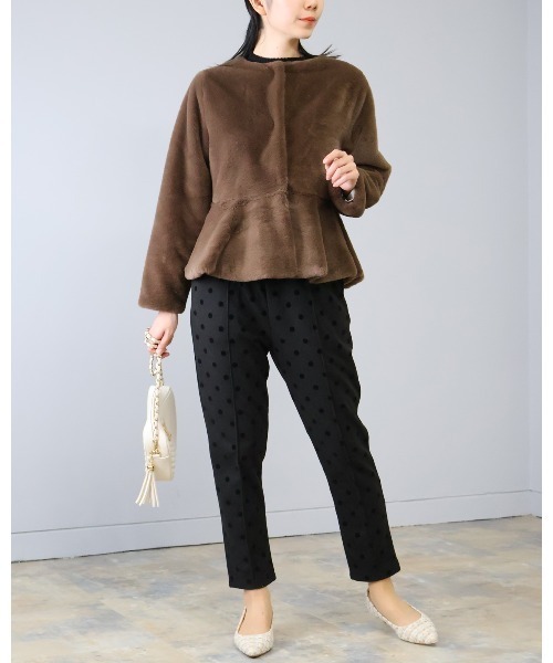 セール】ペプラムエコファーフェイクファージャケット（ノーカラー