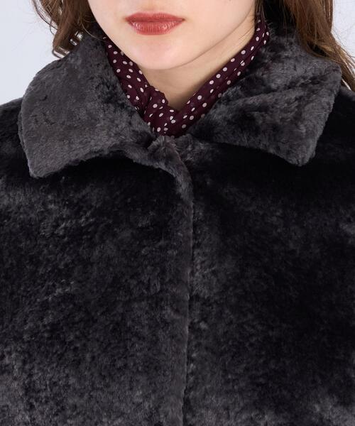 To b. by agnes b.(トゥービーバイアニエスベー)の「アニマルフリーファー ブルゾン(ブルゾン・レディース・グレー系その他・36/38/40)」の7枚目の写真