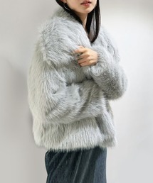 Jewelobe（ジュエローブ）の「ビッグカラーフェイクファーショートコート（その他アウター）」