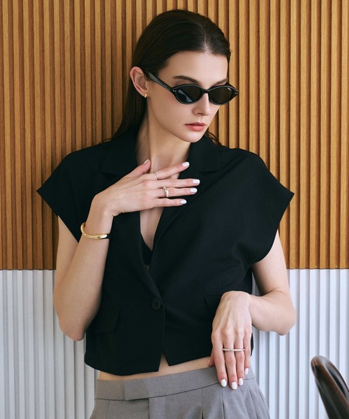 NUEF （ヌエフ）の「キャッツアイ型サングラス｜カラーレンズ｜トレンド｜紫外線対策｜UVカット｜サングラス｜NUEF｜COLOR SUNGLASSES（サングラス・レディース・ブラック系その他/グレー/ライトブラウン/ブラウン系その他2/クリア/ブラウン/ブラック/ブラウン系その他・FREE）」の13枚目の写真