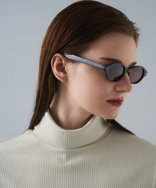 NUEF （ヌエフ）の「キャッツアイ型サングラス｜カラーレンズ｜トレンド｜紫外線対策｜UVカット｜サングラス｜NUEF｜COLOR SUNGLASSES（サングラス・レディース・ブラック系その他/グレー/ライトブラウン/ブラウン系その他2/クリア/ブラウン/ブラック/ブラウン系その他・FREE）」の18枚目の写真